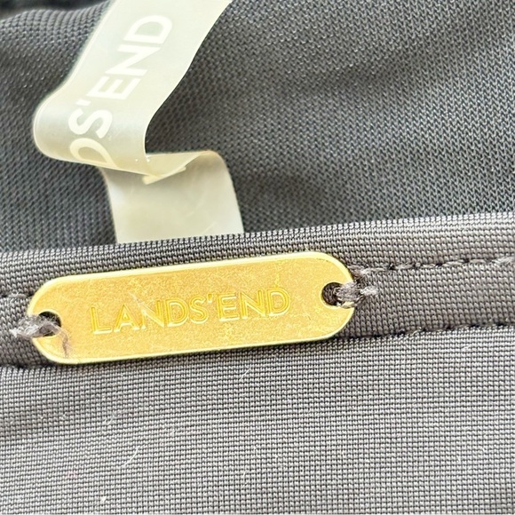 LAND’S END Women’s Black One Piece Underwire Shirred Bust Skirted Swimsuit 20W - Picture 5 of 9